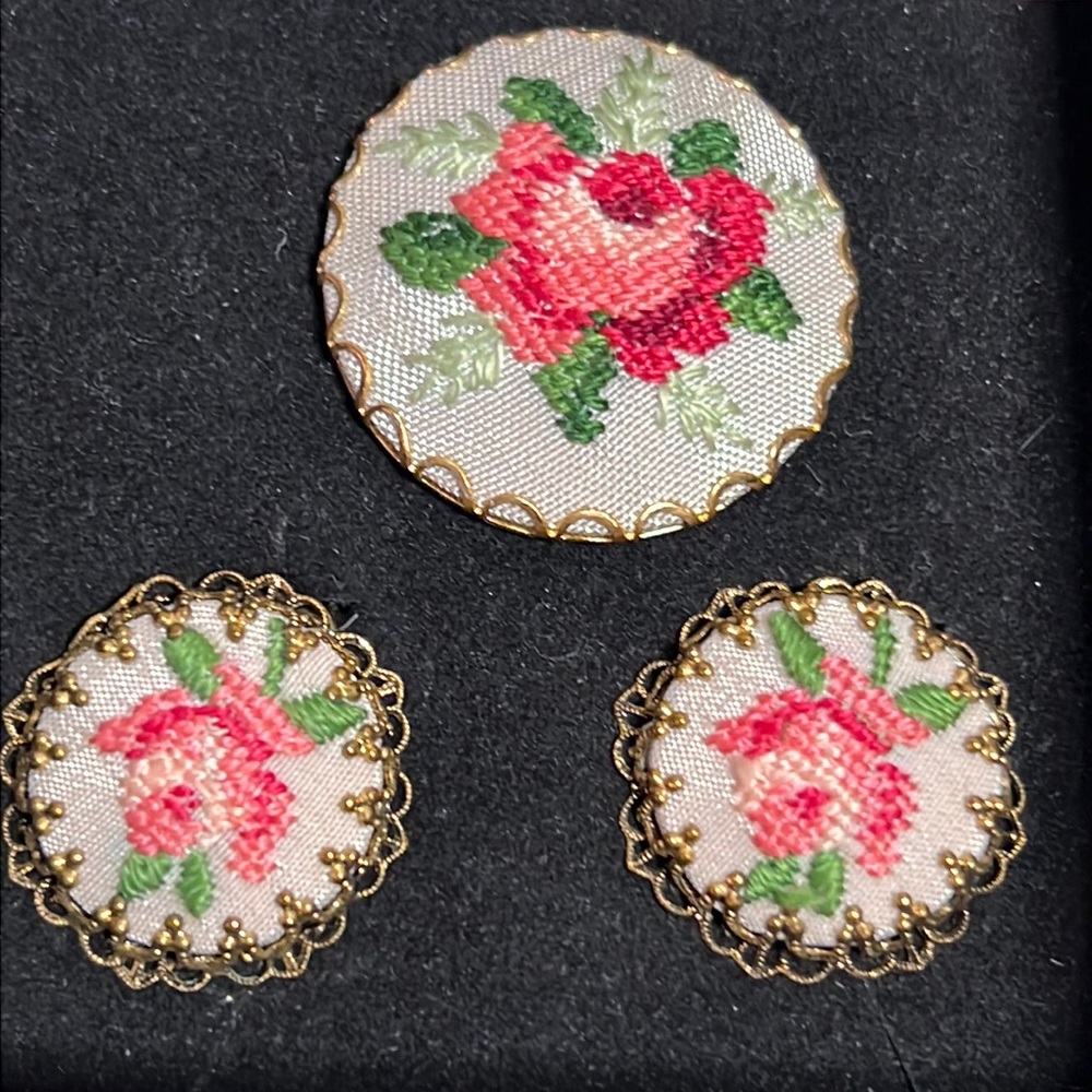 Vintage needlepoint pink rose brooch and earrings set